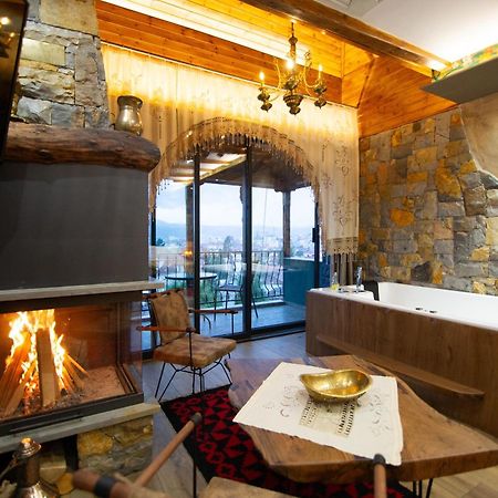 קורצ'ה Vila Eden Boutique Hotel מראה חיצוני תמונה