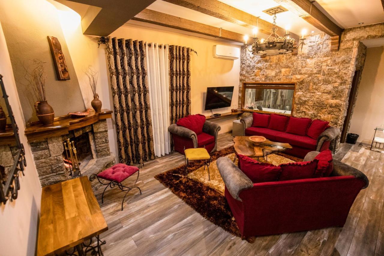 קורצ'ה Vila Eden Boutique Hotel מראה חיצוני תמונה