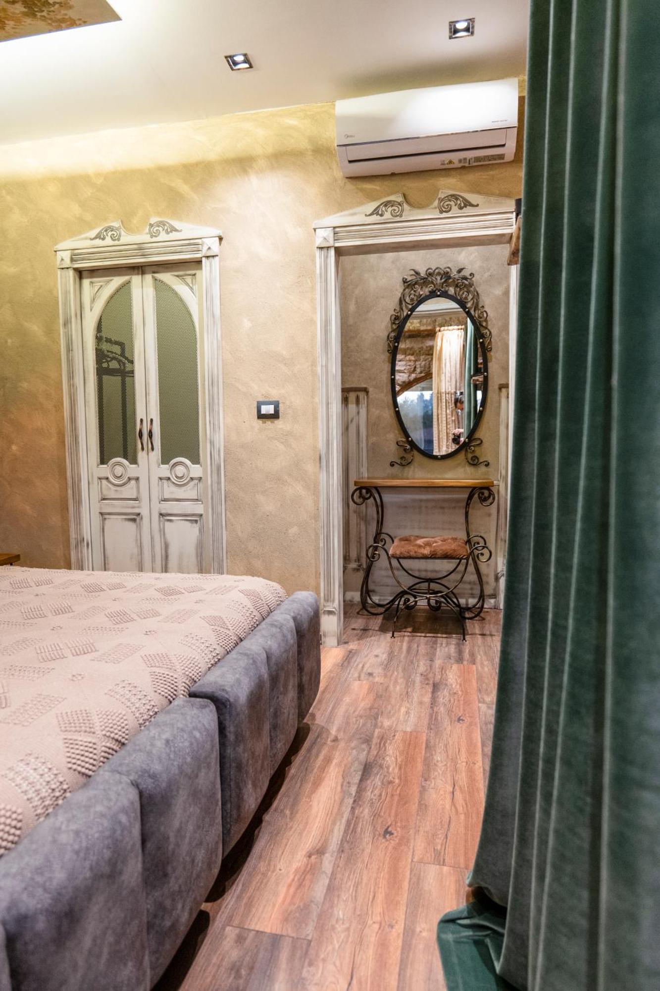קורצ'ה Vila Eden Boutique Hotel מראה חיצוני תמונה