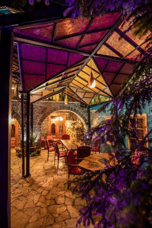 קורצ'ה Vila Eden Boutique Hotel מראה חיצוני תמונה