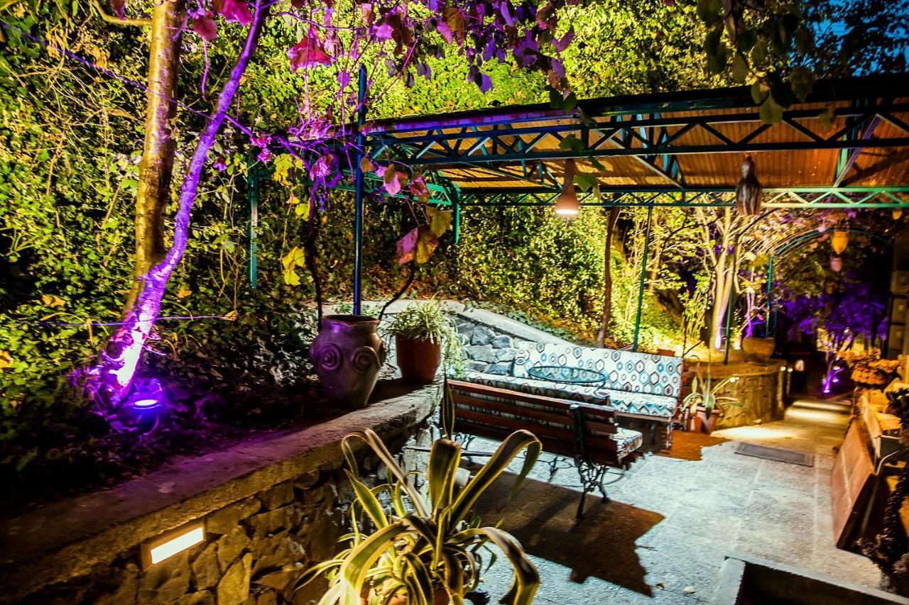 קורצ'ה Vila Eden Boutique Hotel מראה חיצוני תמונה